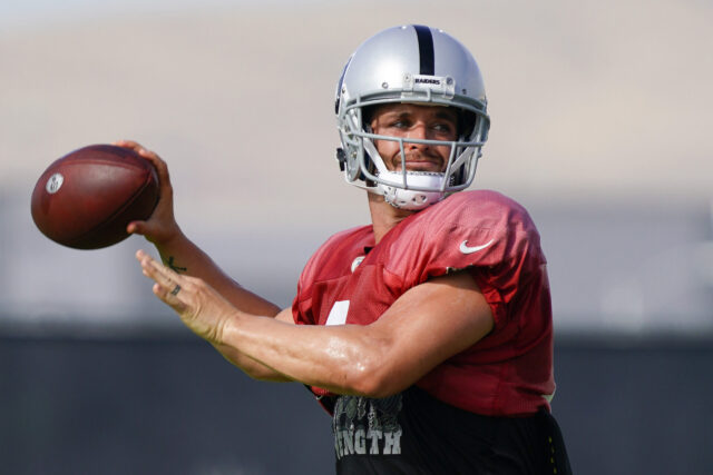 Derek Carr, Raiders