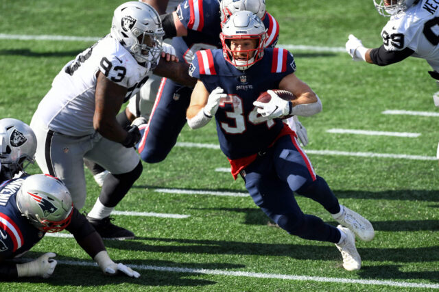 Rex Burkhead, Raiders