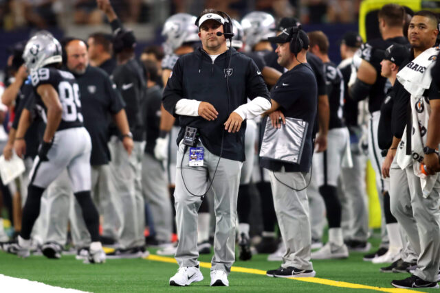 Josh McDaniels, Raiders