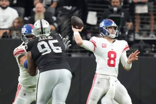 Daniel Jones, Giants, Raiders