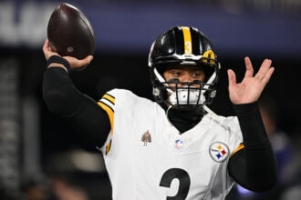 Russell Wilson, Steelers, Raiders
