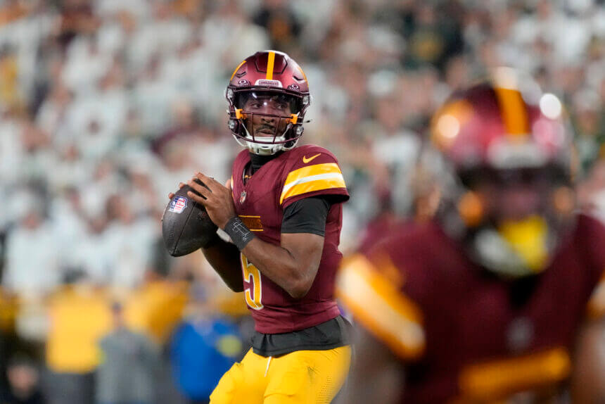 Jayden Daniels, Commanders